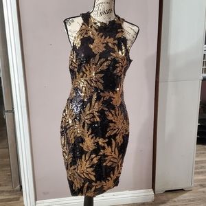 Black & gold sequins dress size L NWT.